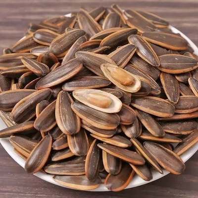 comprar Amazon venta caliente Proceso de fábrica Cinco especias perfumadas Peinado Caramelo hervido Salado Semillas de girasol asadas online manufacture