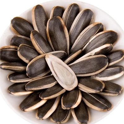 comprar Productos más vendidos de Amazon  Semillas de girasol gigante para aves al por mayor 25kg Bolsa de pavo Semillas crudas a granel 5009 online manufacture