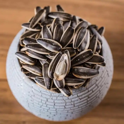comprar Semillas de girasol en cáscara para deliciosos aperitivos y servicio online manufacture