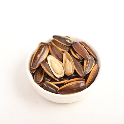 comprar Mongolia Interior Venta al por mayor de semillas de melón frito con especias de China Proveedor no transgénico de alta calidad buen precio materias primas orgánicas online manufacture